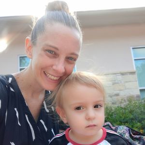 Meet your Posher, Amelia